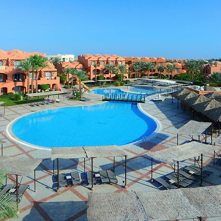 Отель Jaz Makadi Oasis Club Экстерьер фото
