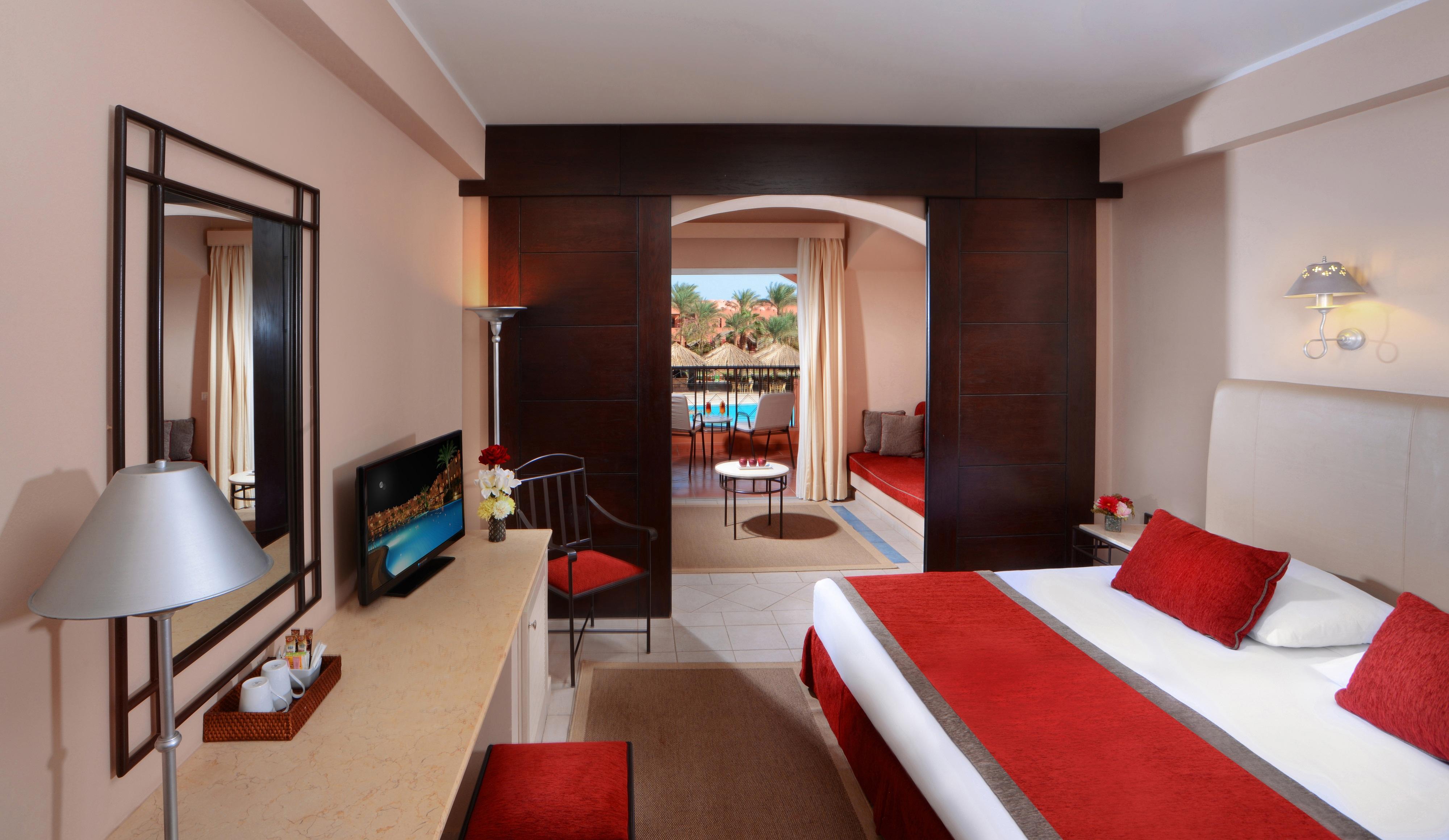 Отель Jaz Makadi Oasis Club Экстерьер фото