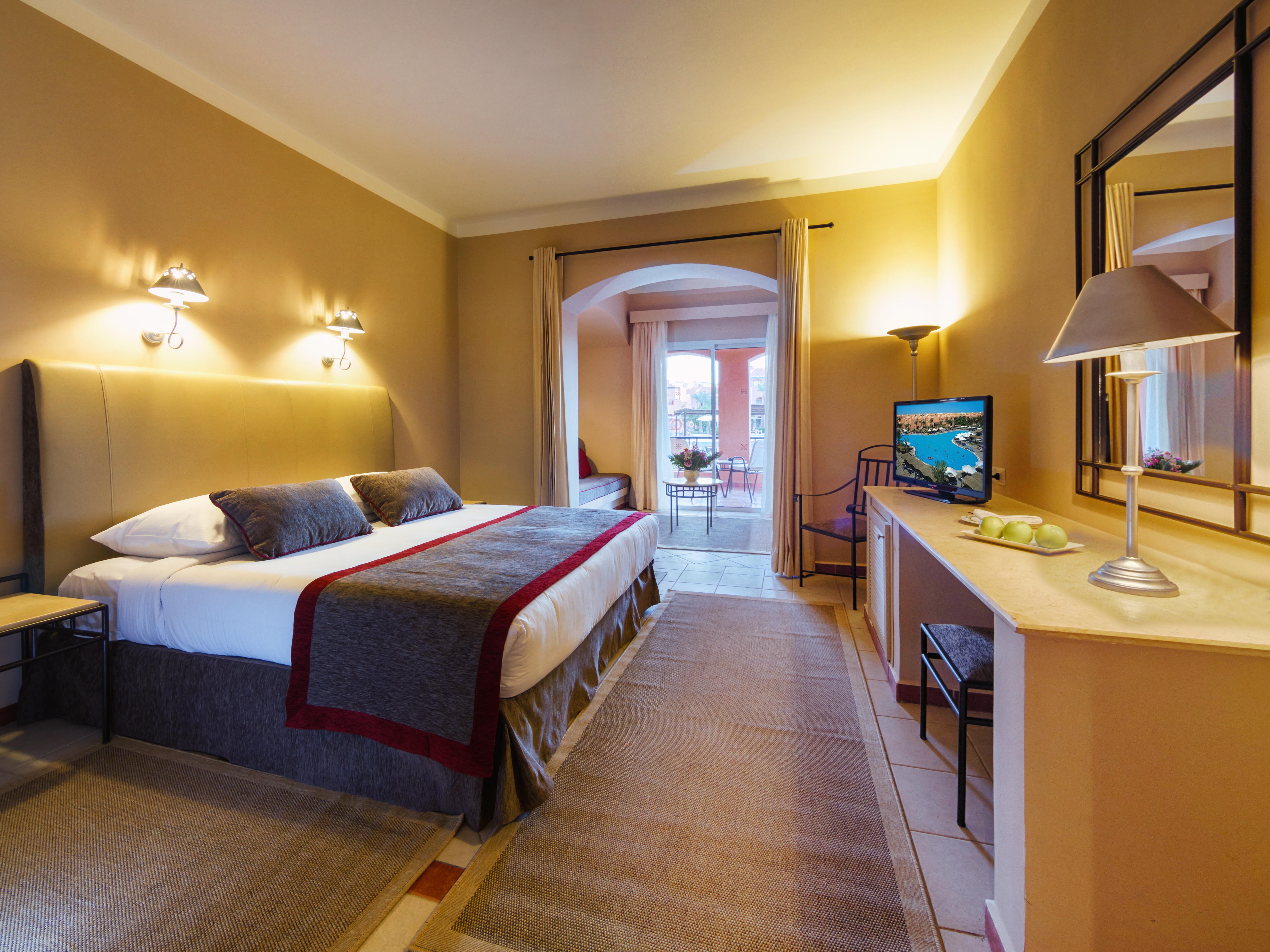 Отель Jaz Makadi Oasis Club Экстерьер фото