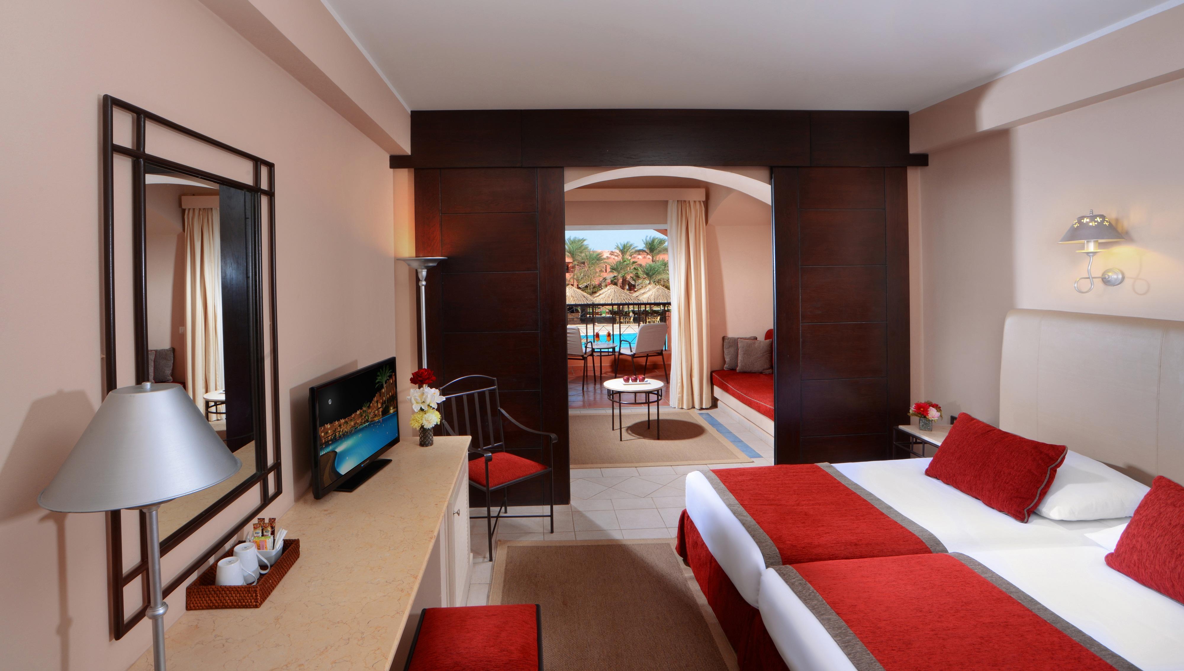 Отель Jaz Makadi Oasis Club Экстерьер фото
