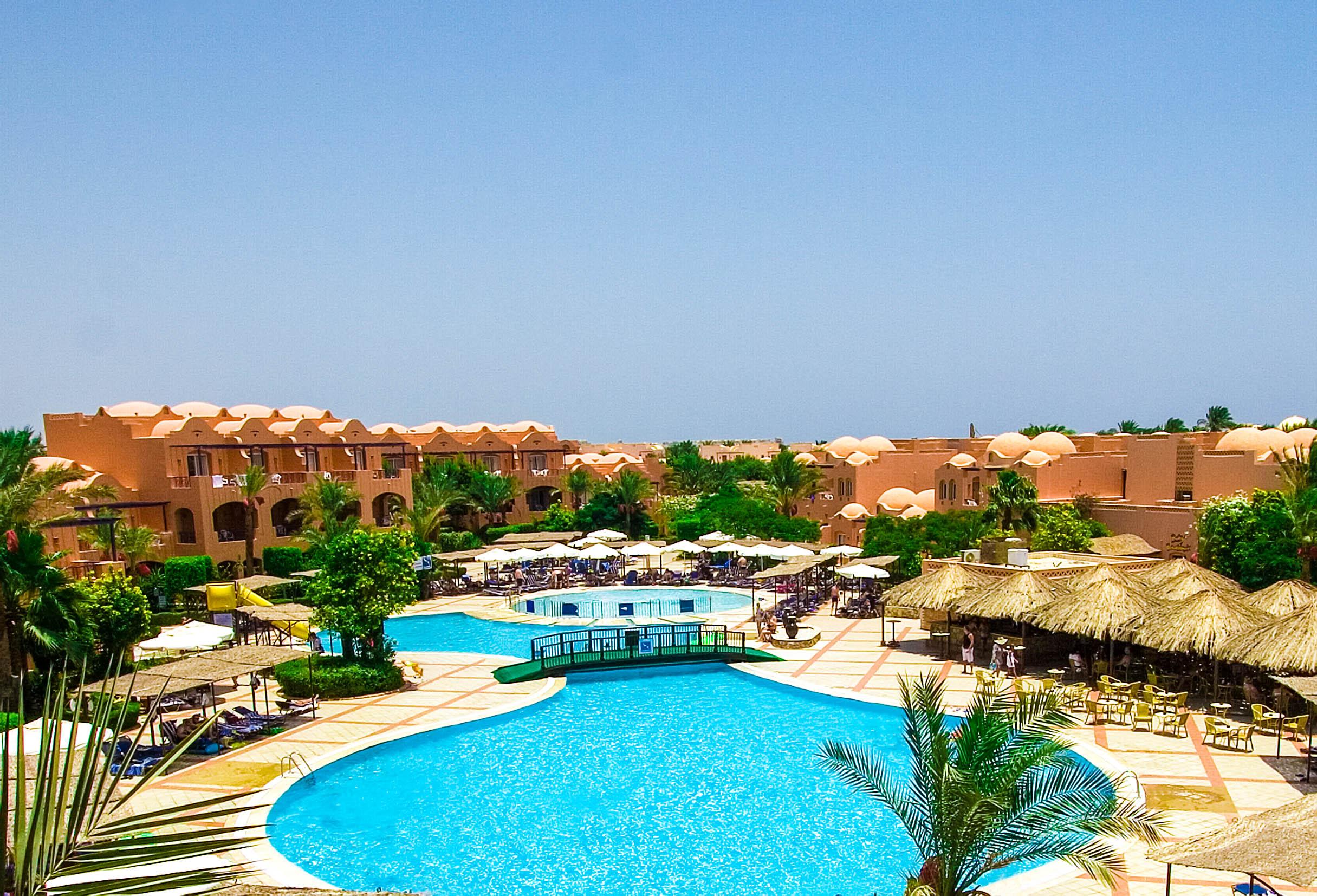 Отель Jaz Makadi Oasis Club Экстерьер фото