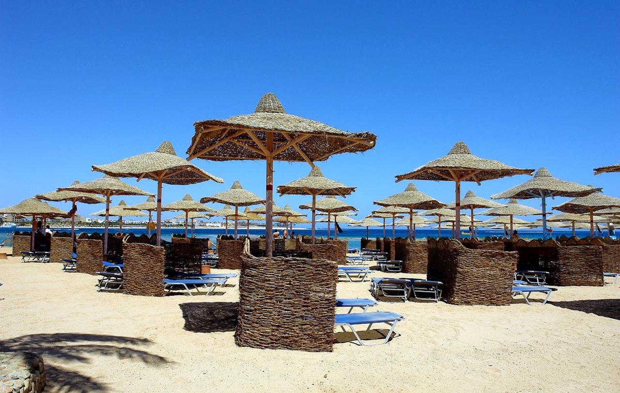 Отель Jaz Makadi Oasis Club Экстерьер фото