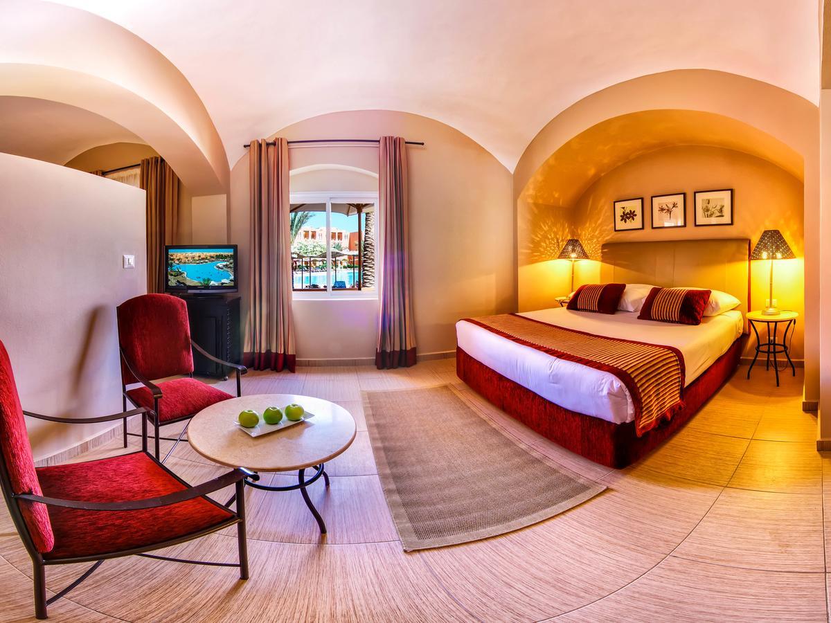 Отель Jaz Makadi Oasis Club Экстерьер фото