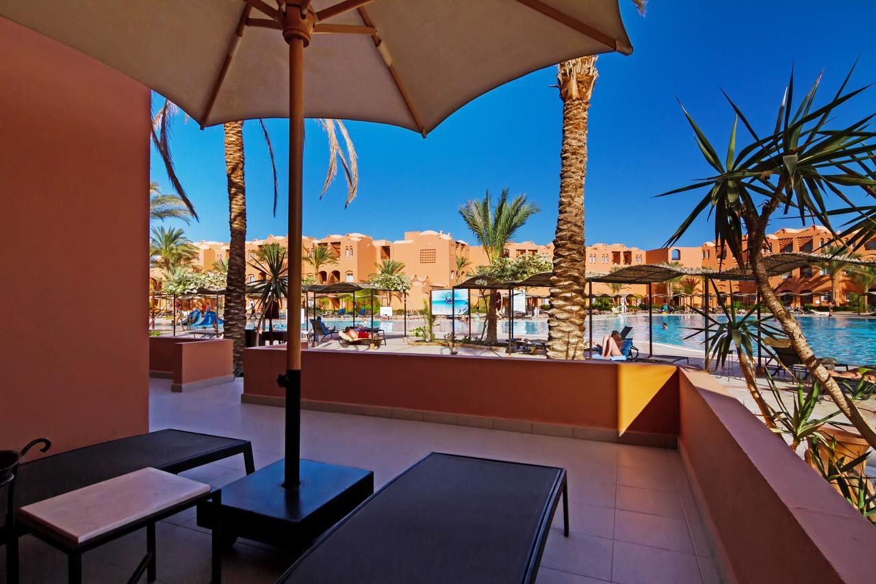 Отель Jaz Makadi Oasis Club Экстерьер фото